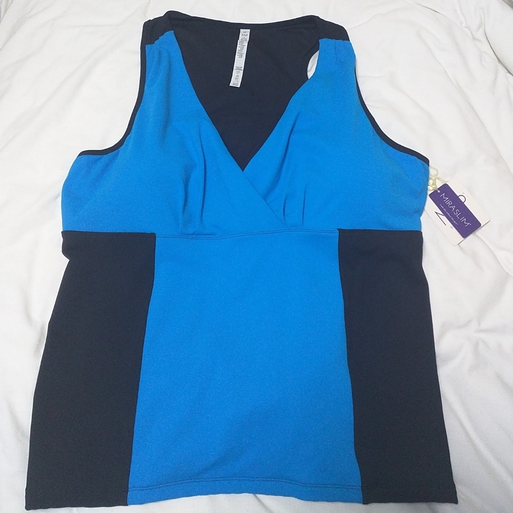 NWT black color block workout tank by Miraclesuit